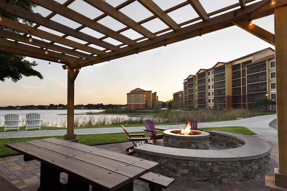 Westgate Lakes Resort & Spa Universal Studios Area — Restaurant & bars in Orlando, Florida
