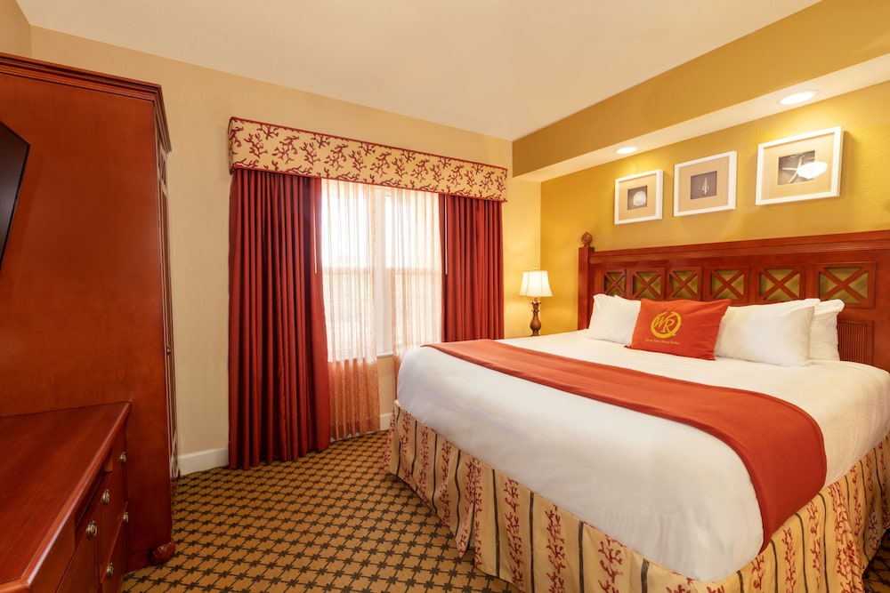 Westgate Lakes Resort & Spa Universal Studios Area — Hotel rooms in Orlando, Florida