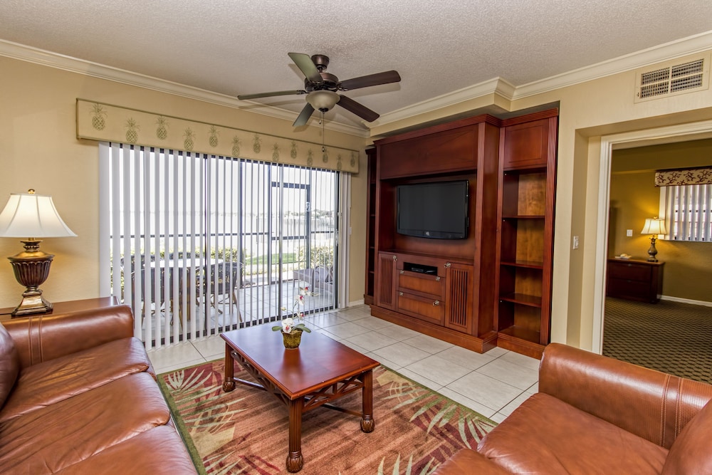 Westgate Lakes Resort & Spa Universal Studios Area — Hotel rooms in Orlando, Florida