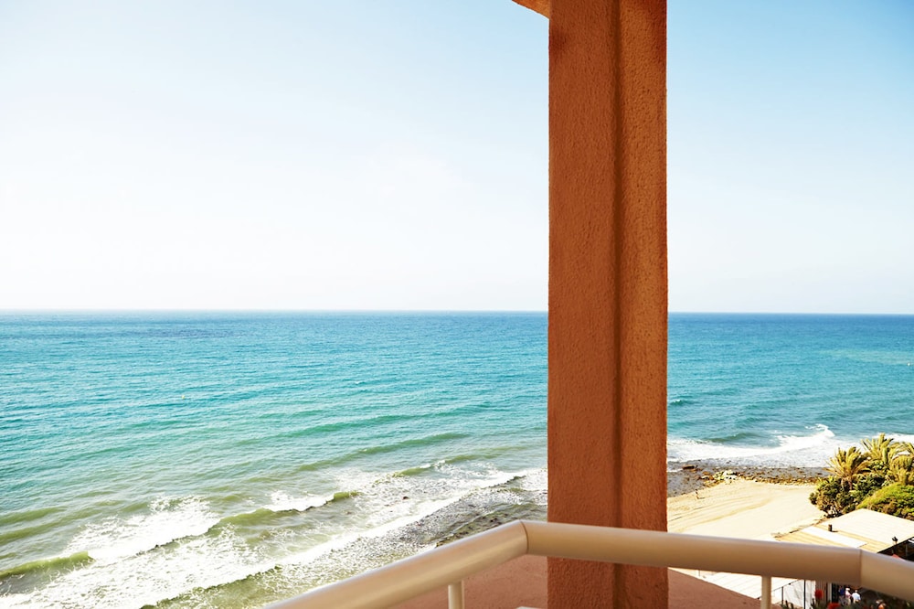 Ona Princesa Playa — Beach in Marbella, Andalusia