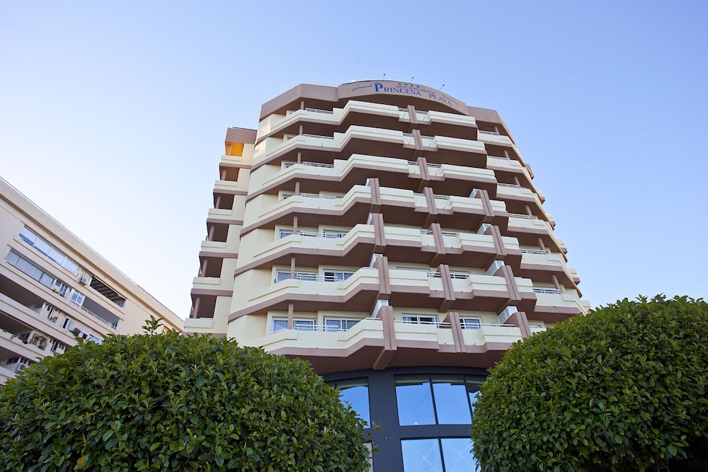 Ona Princesa Playa — Hotel building in Marbella, Andalusia