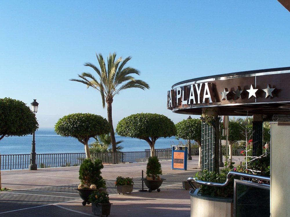 Ona Princesa Playa — Attractions in the area in Marbella, Andalusia