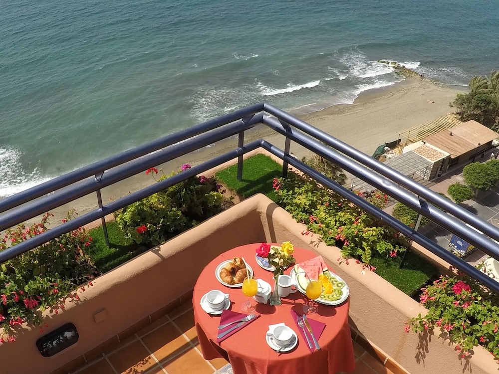 Ona Princesa Playa — Beach in Marbella, Andalusia