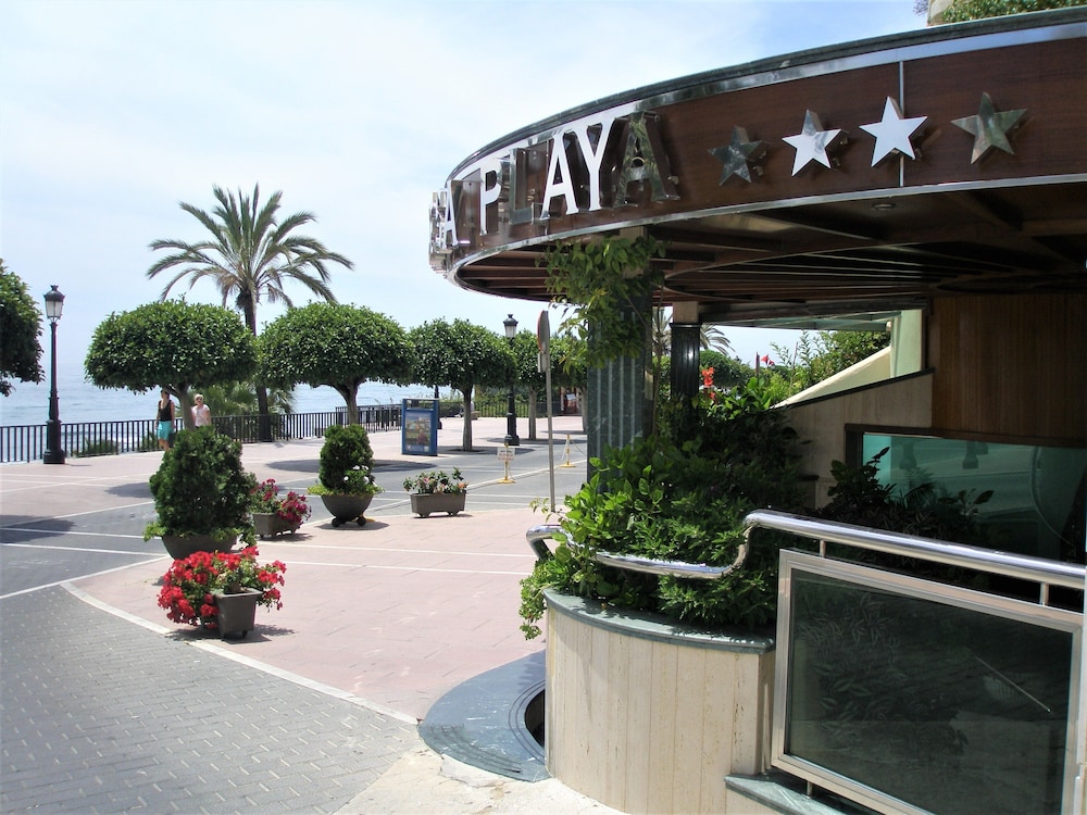 Ona Princesa Playa — Attractions in the area in Marbella, Andalusia