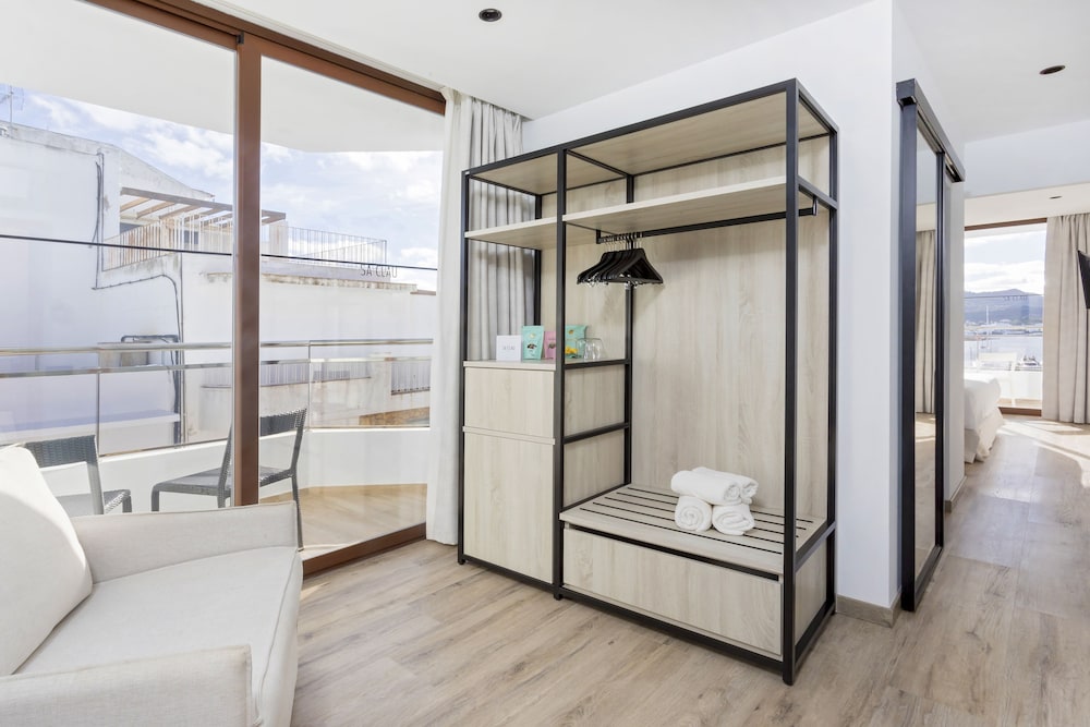Sa Clau by Mambo — Hotel rooms in San Antonio, Balearic Islands