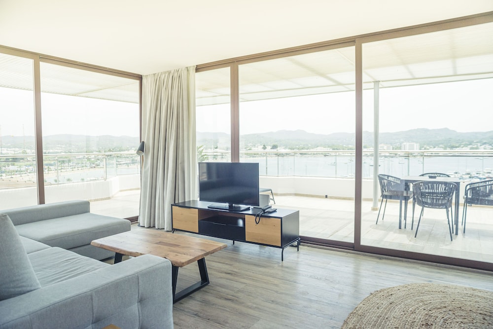 Sa Clau by Mambo — Hotel rooms in San Antonio, Balearic Islands
