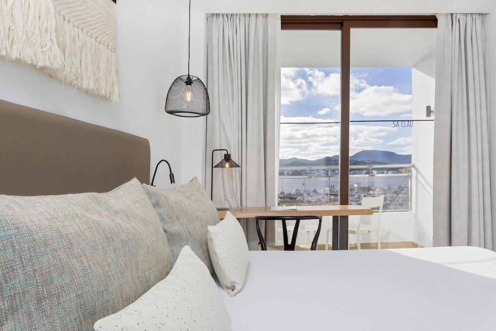 Sa Clau by Mambo — Hotel rooms in San Antonio, Balearic Islands