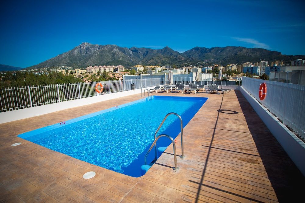 Ona Marbella Inn image