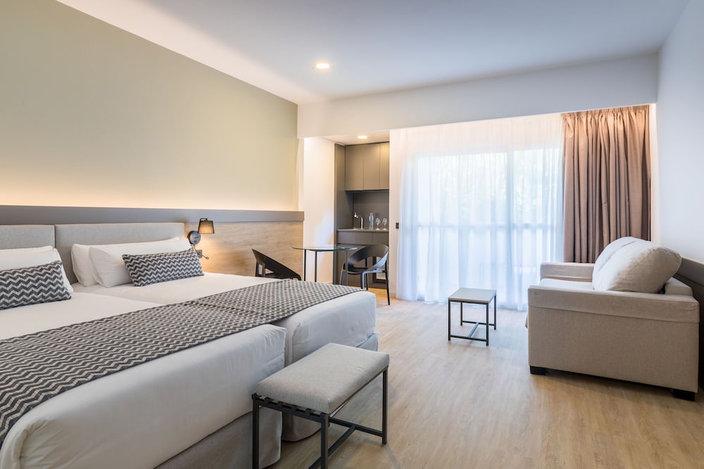 Occidental Puerto Banus — Hotel rooms in Marbella, Andalusia