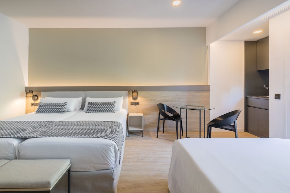 Occidental Puerto Banus — Hotel rooms in Marbella, Andalusia