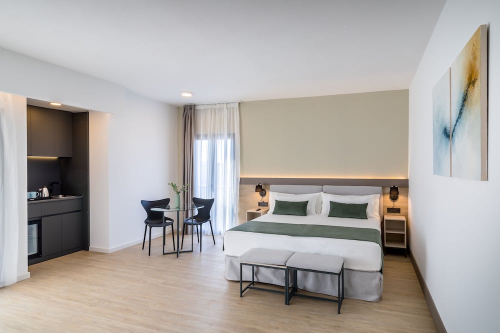 Occidental Puerto Banus — Hotel rooms in Marbella, Andalusia