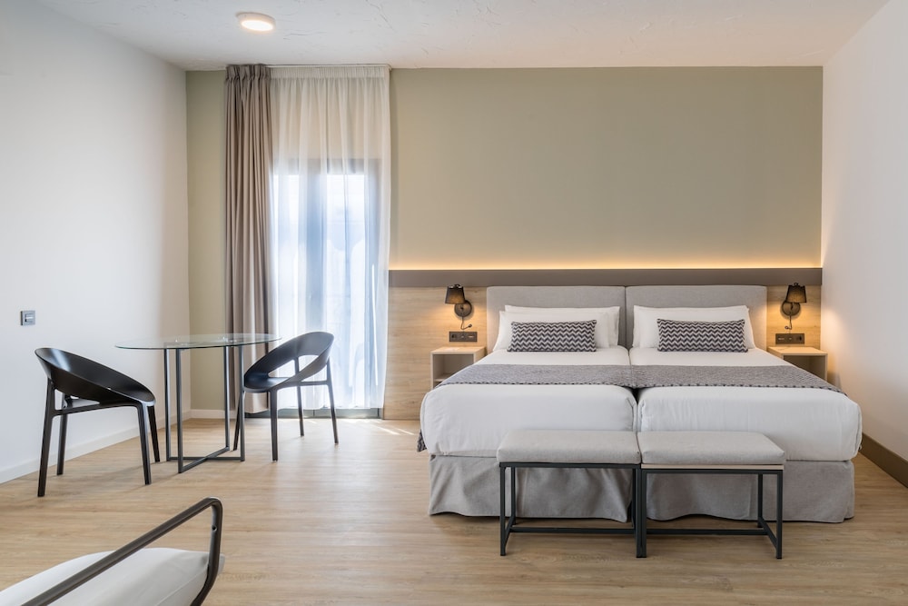 Occidental Puerto Banus — Hotel rooms in Marbella, Andalusia