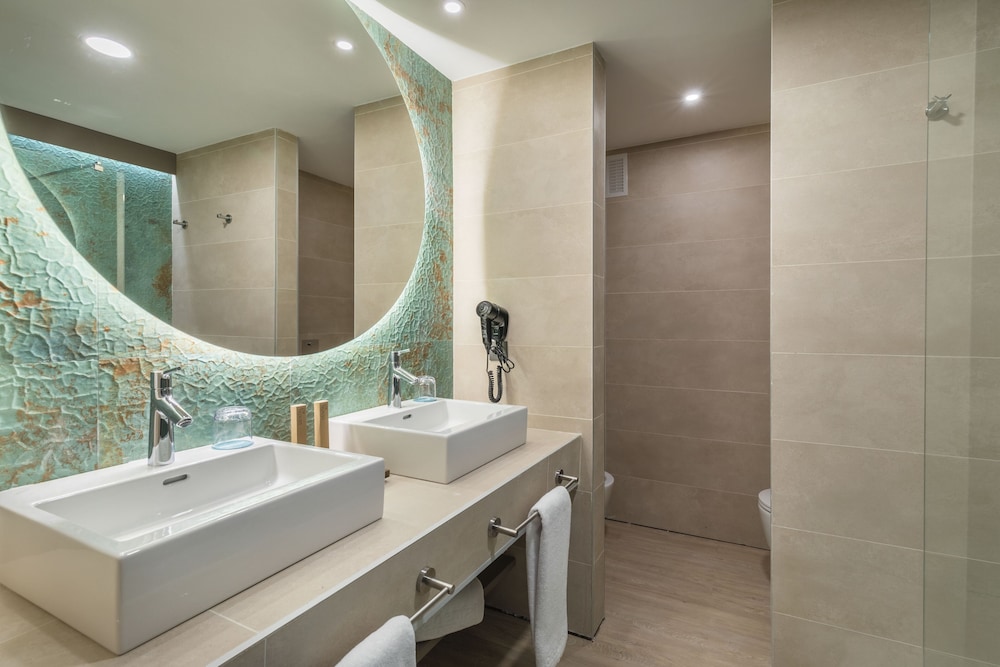 Occidental Puerto Banus — Hotel rooms in Marbella, Andalusia