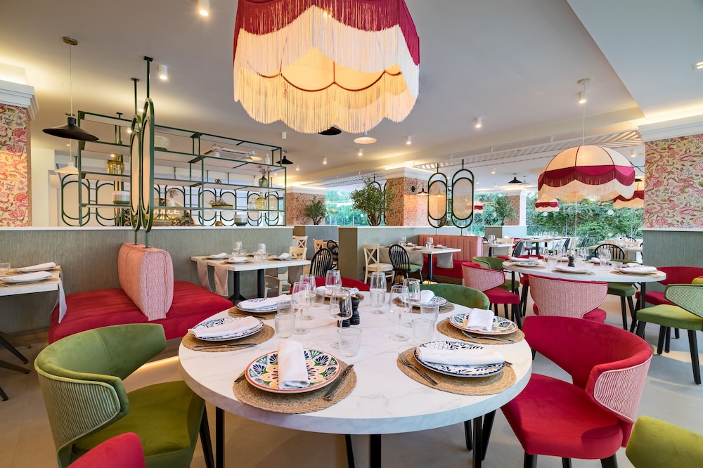 Occidental Puerto Banus — Restaurant & bars in Marbella, Andalusia