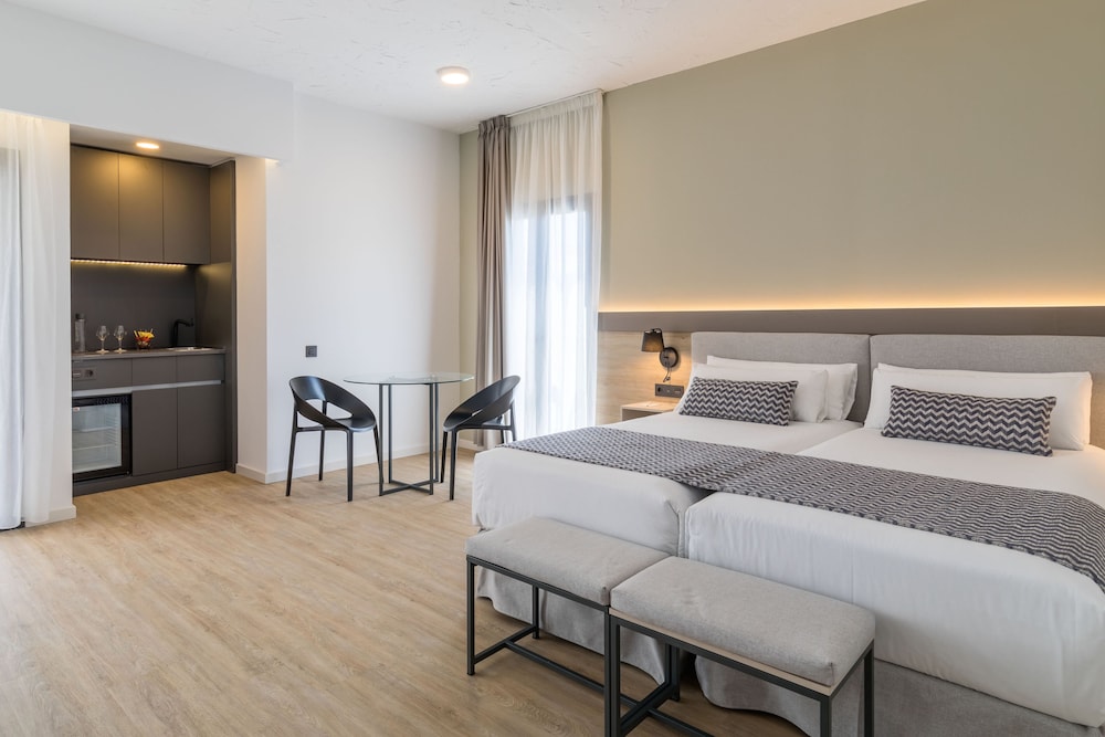 Occidental Puerto Banus — Hotel rooms in Marbella, Andalusia