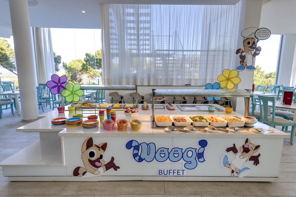 Aparthotel Tropic Garden — Attractions for children in Santa Eulalia, Balearic Islands