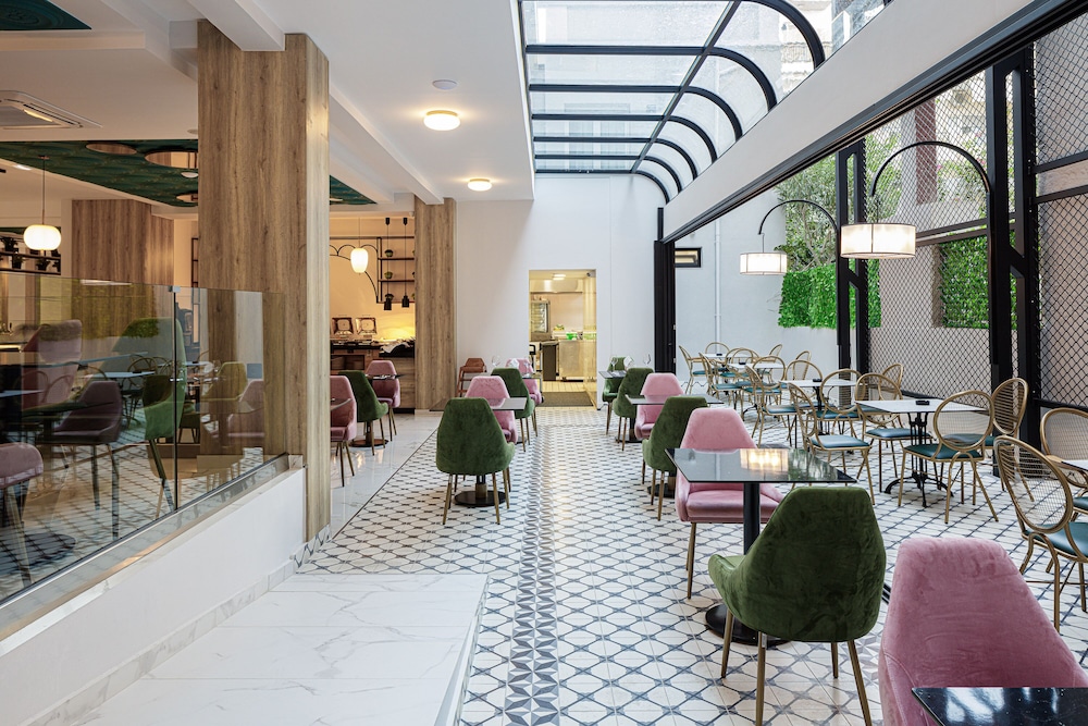 Jo An Palace Hotel — Restaurant & bars in Rethymnon