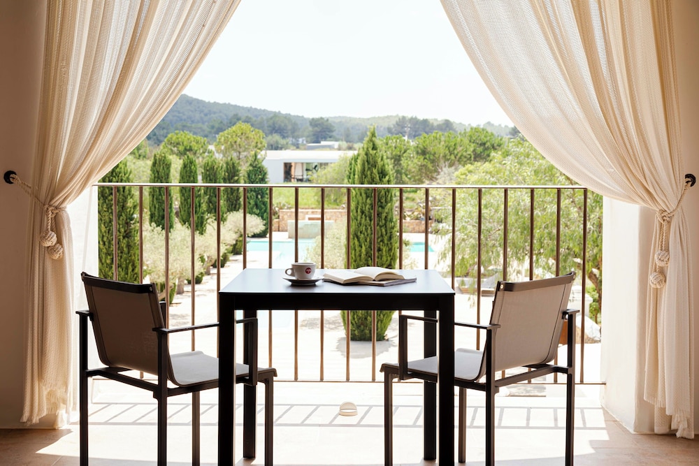 Ca Na Xica - Hotel & Spa — Hotel rooms in Santa Eulalia, Balearic Islands