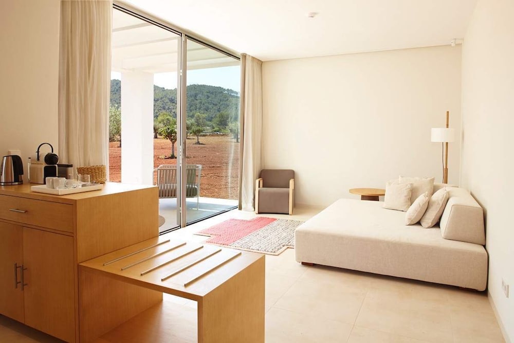 Ca Na Xica - Hotel & Spa — Hotel rooms in Santa Eulalia, Balearic Islands