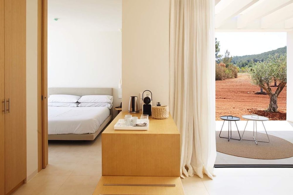 Ca Na Xica - Hotel & Spa — Hotel rooms in Santa Eulalia, Balearic Islands