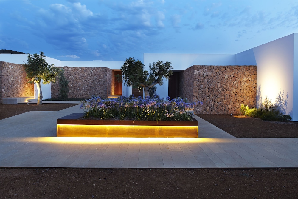 Ca Na Xica - Hotel & Spa — Hotel building in Santa Eulalia, Balearic Islands