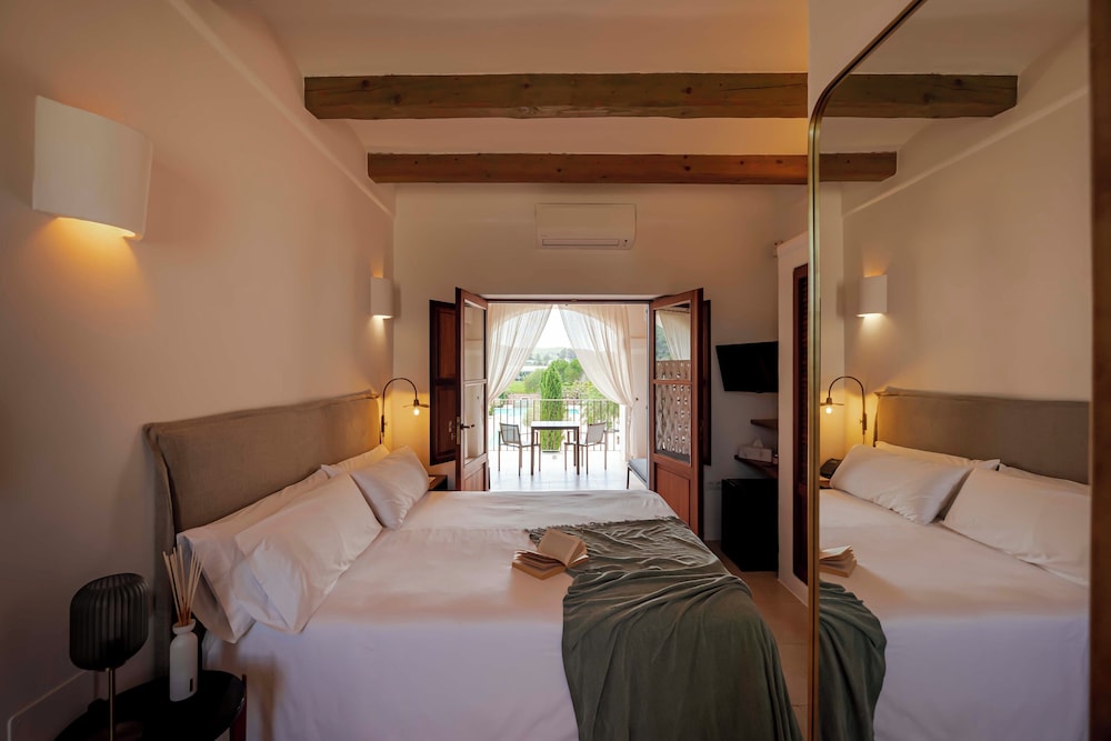 Ca Na Xica - Hotel & Spa — Hotel rooms in Santa Eulalia, Balearic Islands