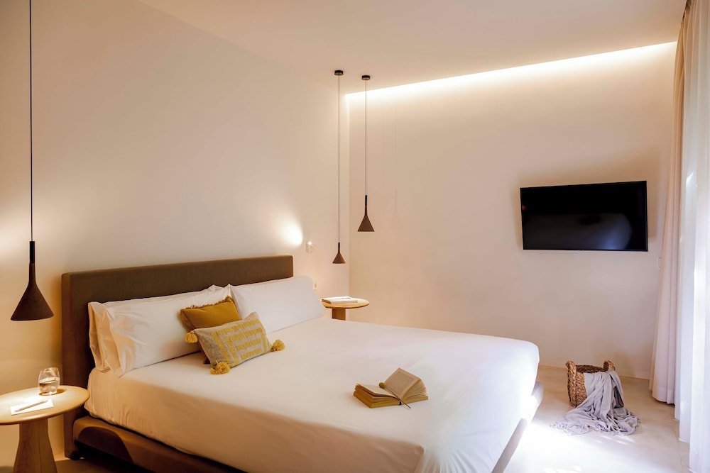 Ca Na Xica - Hotel & Spa — Hotel rooms in Santa Eulalia, Balearic Islands
