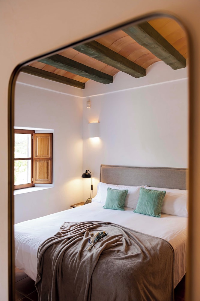 Ca Na Xica - Hotel & Spa — Hotel rooms in Santa Eulalia, Balearic Islands