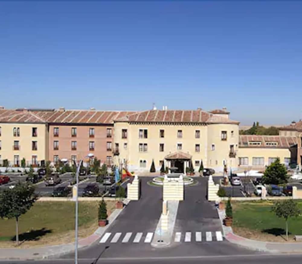 Hotel Cándido - zdjęcie 4