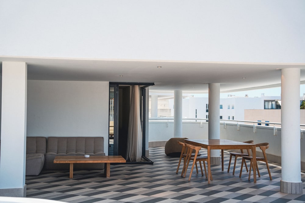 Pacha Hotel — Hotel building in Ibiza Town, Balearic Islands