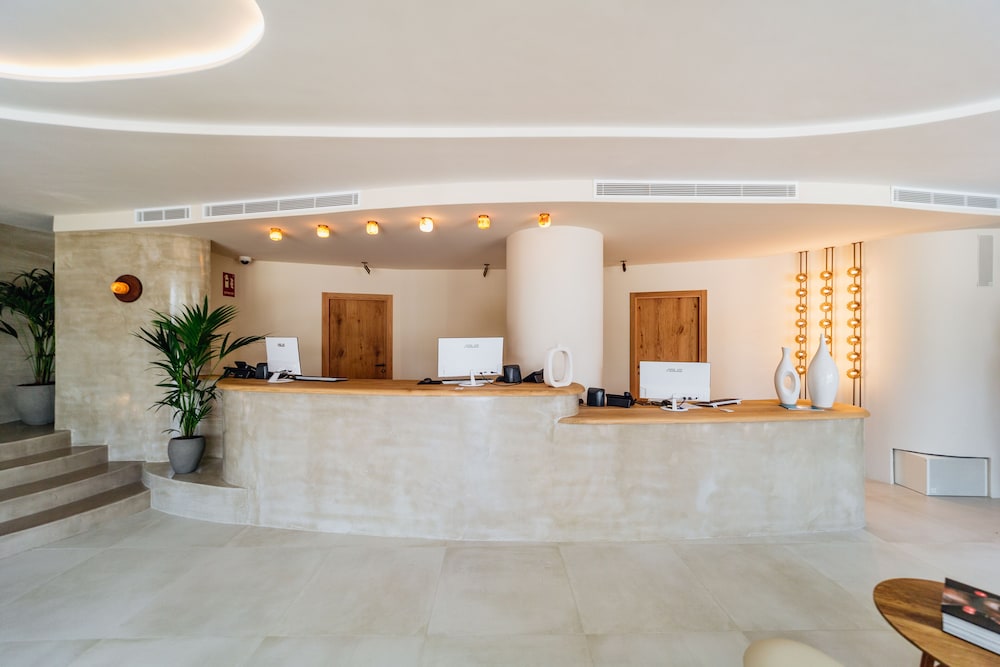Pacha Hotel — Hotel building in Ibiza Town, Balearic Islands