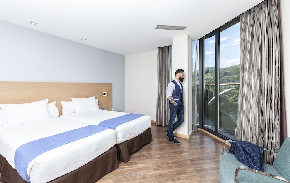 Spirit Hotel Gran Bilbao - zdjęcie 2