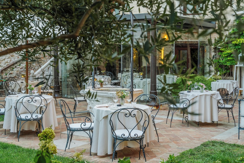 Hotel Nani Mocenigo Palace — Restaurant & bars in Venice, Veneto