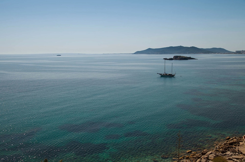 Aparthotel Vibra Lux Mar — Beach in Ibiza Town, Balearic Islands