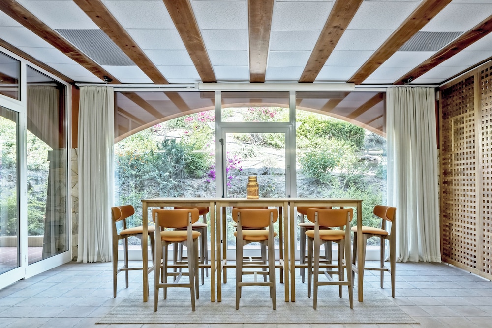 Veridia Resort Sardinia, A Member Of Radisson Individuals — Restaurant & bars in Domus de Maria, Sardinia