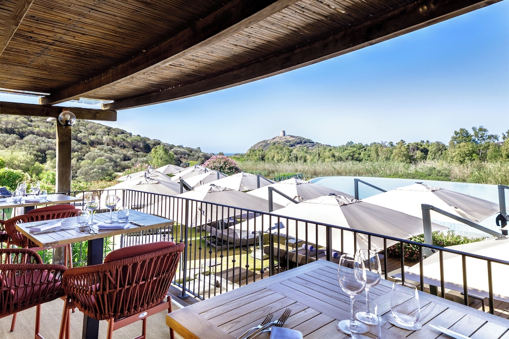 Veridia Resort Sardinia, A Member Of Radisson Individuals — Restaurant & bars in Domus de Maria, Sardinia