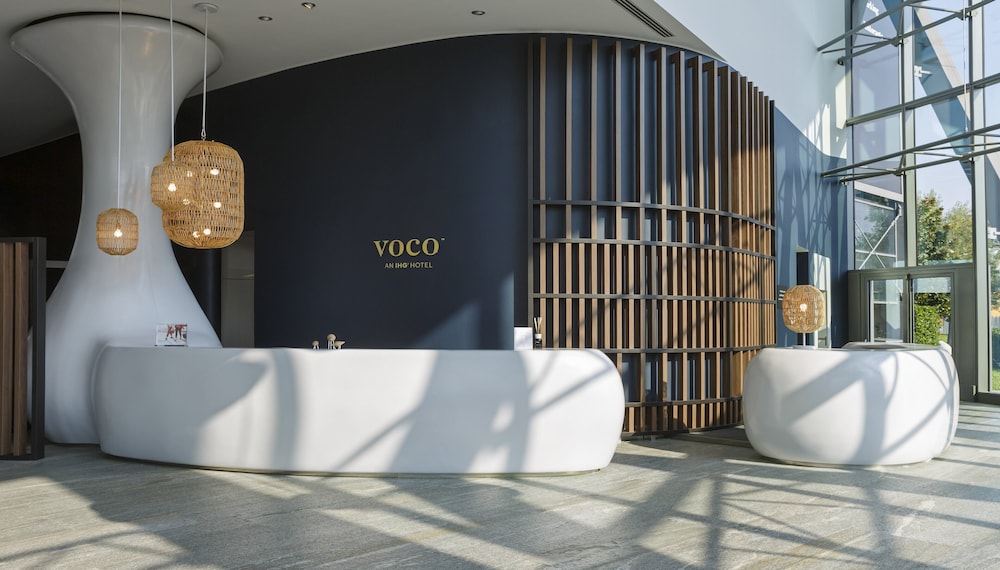 voco Milan - Fiere by IHG — Hotel building in Milan, Lombardy