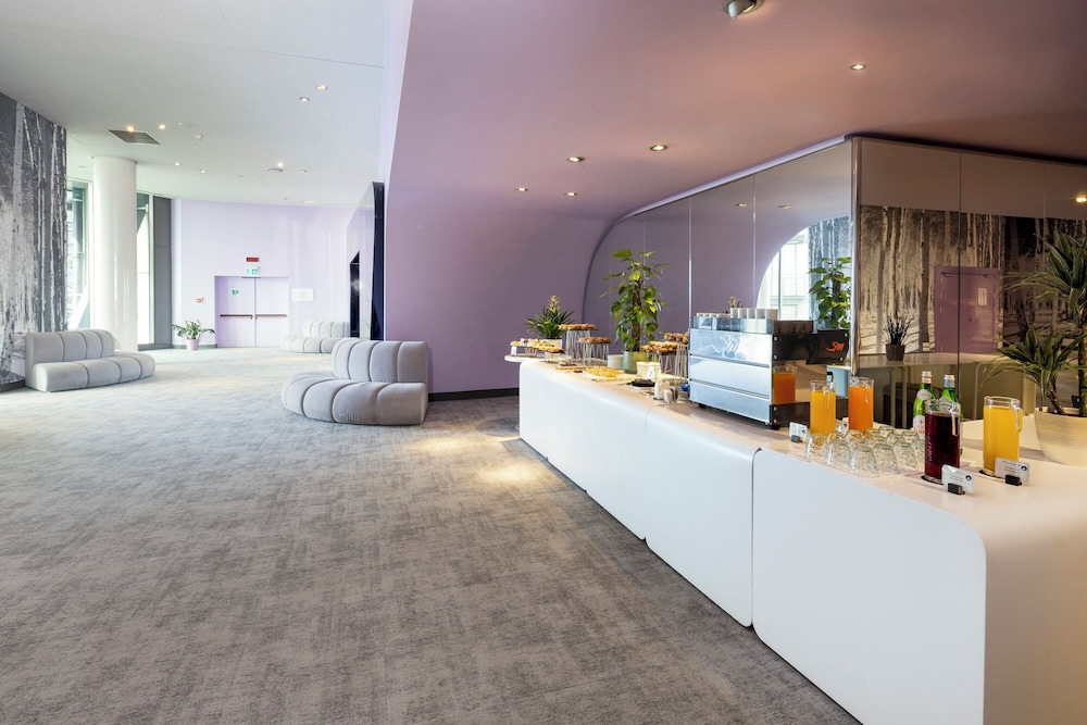 voco Milan - Fiere by IHG — Restaurant & bars in Milan, Lombardy