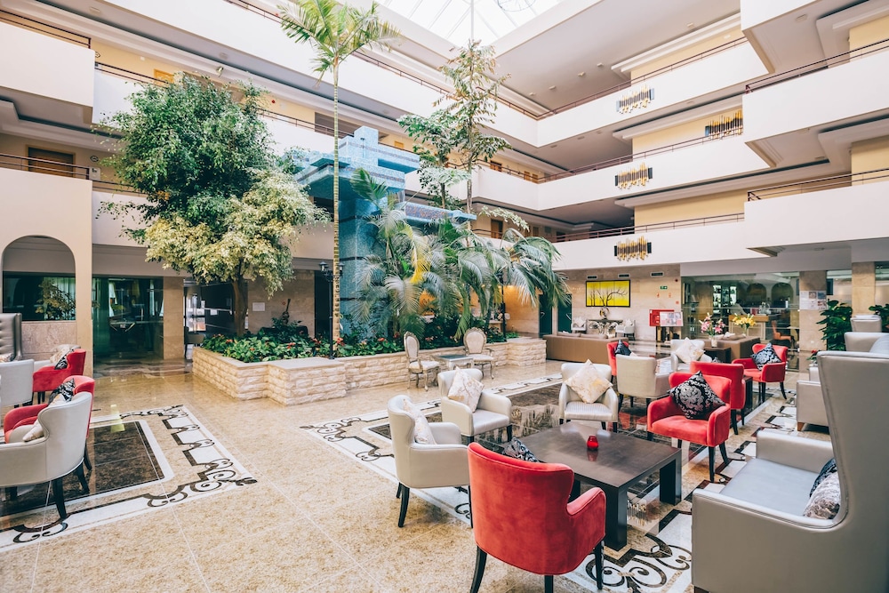 Grand Muthu Forte da Oura — Hotel building in Albufeira, Faro