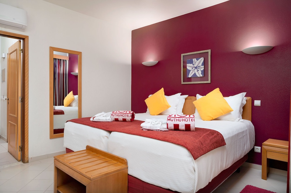 Grand Muthu Forte da Oura — Hotel rooms in Albufeira, Faro