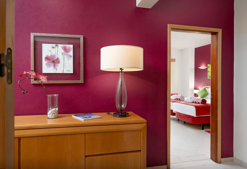 Grand Muthu Forte da Oura — Hotel rooms in Albufeira, Faro
