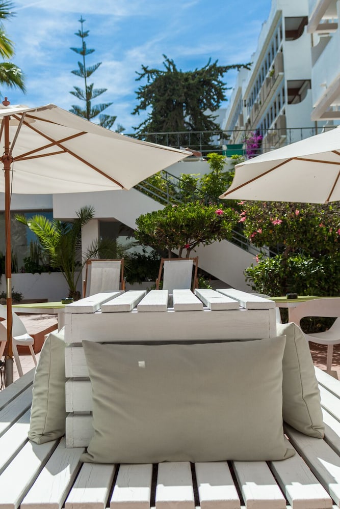 Mirachoro Albufeira — Restaurant & bars in Albufeira, Faro