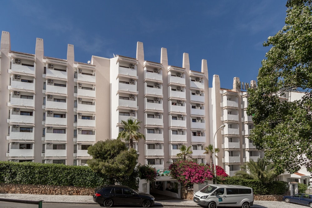 Mirachoro Albufeira — Hotel building in Albufeira, Faro