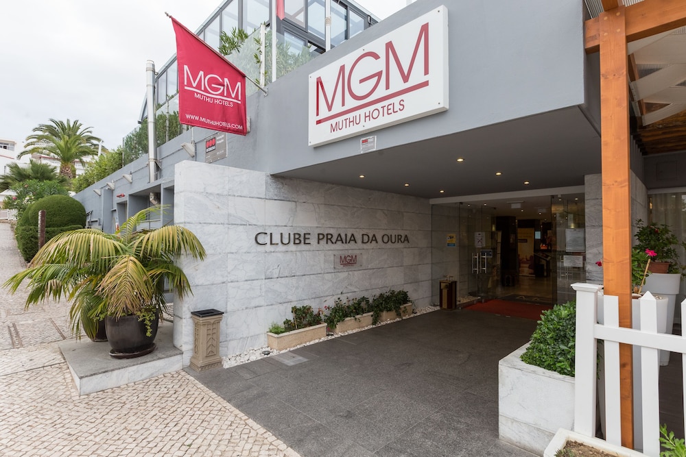 Muthu Clube Praia da Oura — Hotel building in Albufeira, Faro
