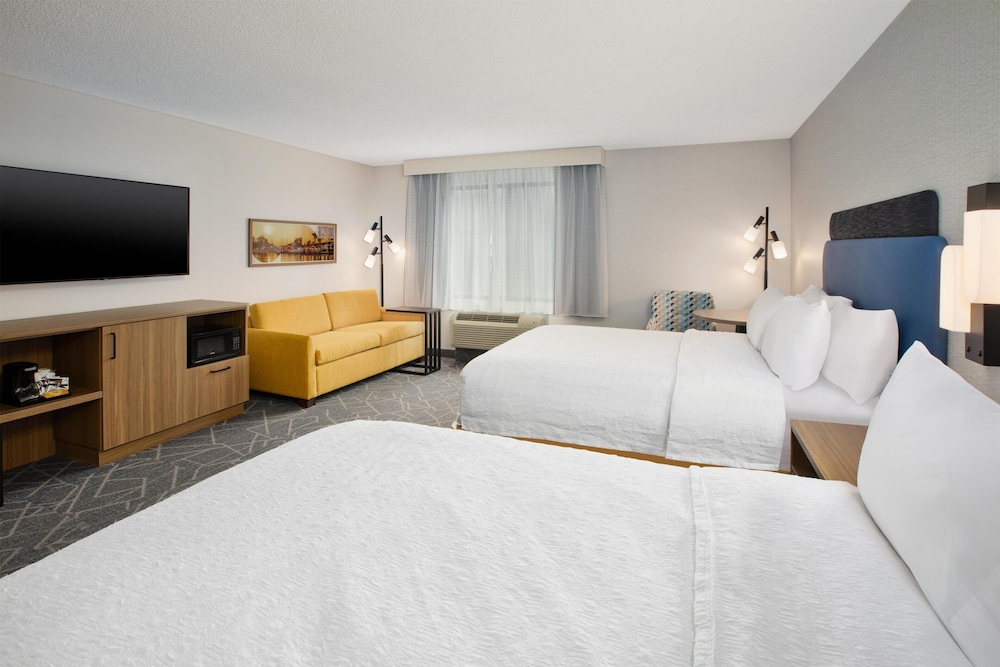 Hampton Inn Hotel Detroit/Belleville-Airport Area — Hotel rooms in Belleville, Michigan