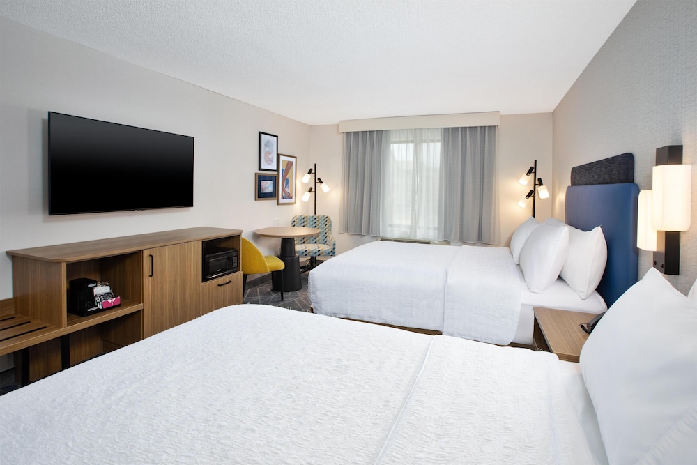Hampton Inn Hotel Detroit/Belleville-Airport Area — Hotel rooms in Belleville, Michigan