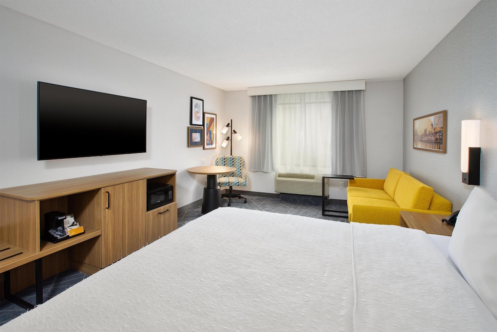 Hampton Inn Hotel Detroit/Belleville-Airport Area — Hotel rooms in Belleville, Michigan