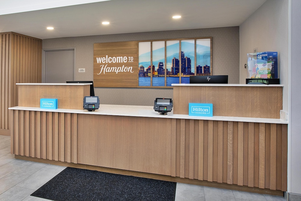 Hampton Inn Hotel Detroit/Belleville-Airport Area — Hotel building in Belleville, Michigan