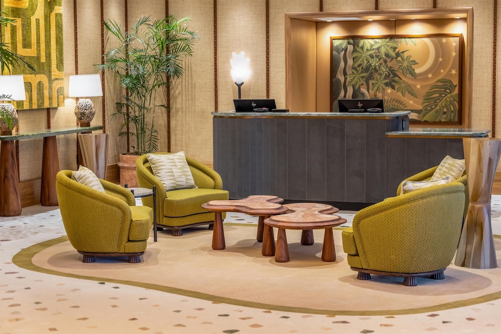 Ka Laʻi Waikiki Beach, LXR Hotels & Resorts — Hotel building in Honolulu, Hawaii