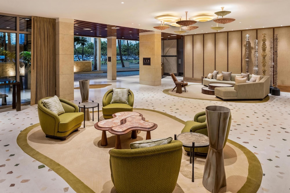 Ka Laʻi Waikiki Beach, LXR Hotels & Resorts — Hotel building in Honolulu, Hawaii